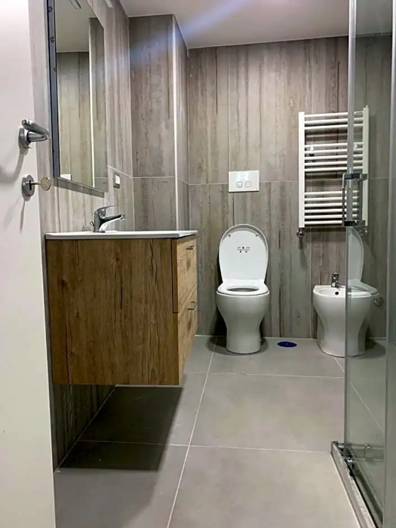 3 Rooms Chiaia