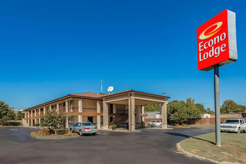 The Jewel Motel