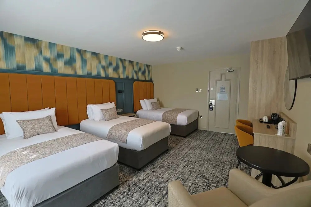 The Maiden City Hotel