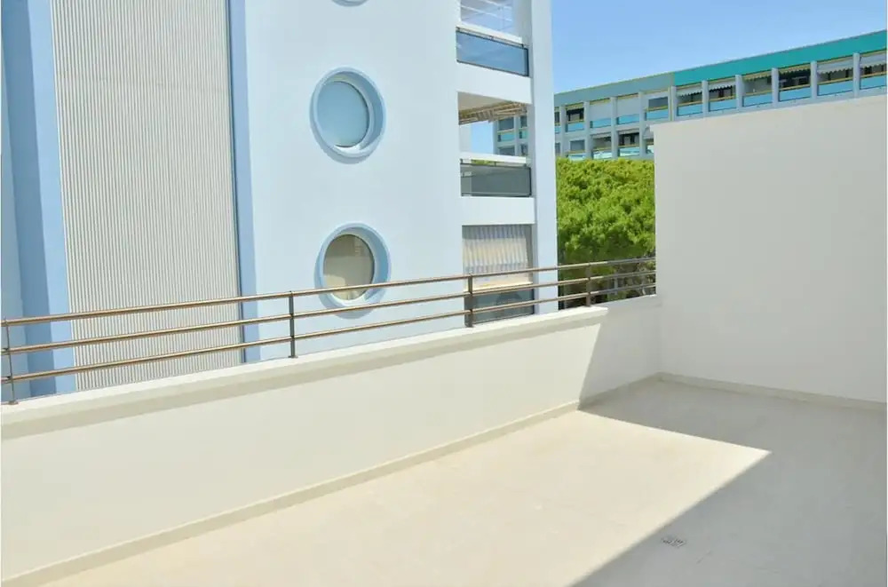 Intimate Seaside Studio Perfect for Relaxing