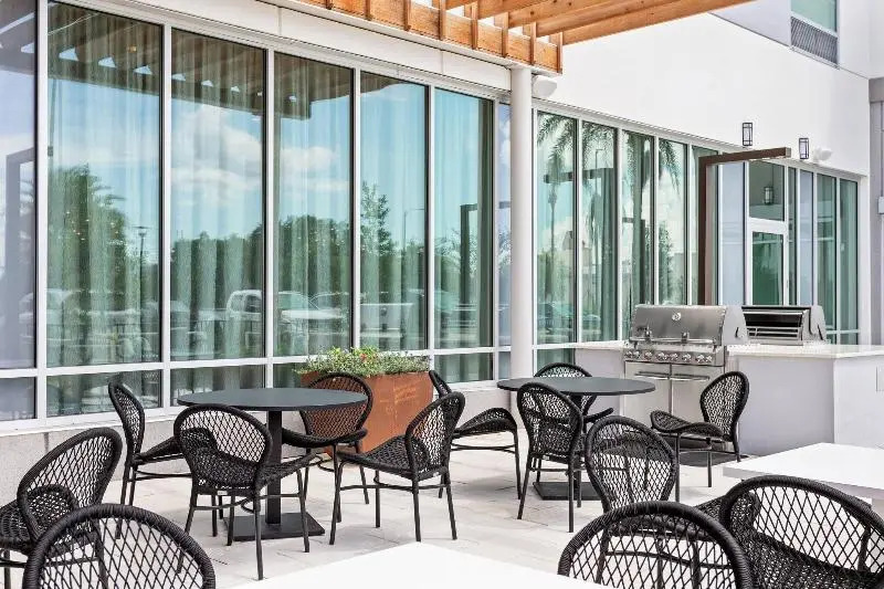 Towneplace Suites Orlando Sw Near Universal