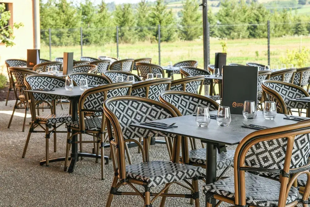Hotel Le Belmont - Brasserie Du Guiers