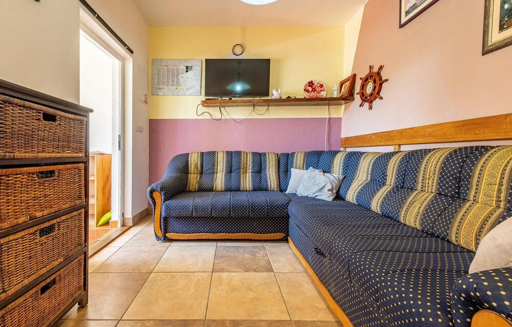 Nice Apartment in Vir With 1 Bedrooms, Wifi and Outdoor Swimming Pool