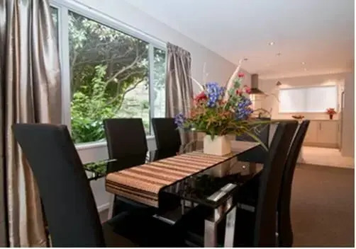Lake Wanaka Holiday Cottages
