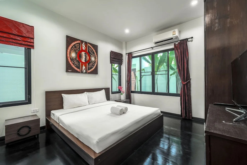 Balinese Style 2BR Pool Villa Faye Rawai