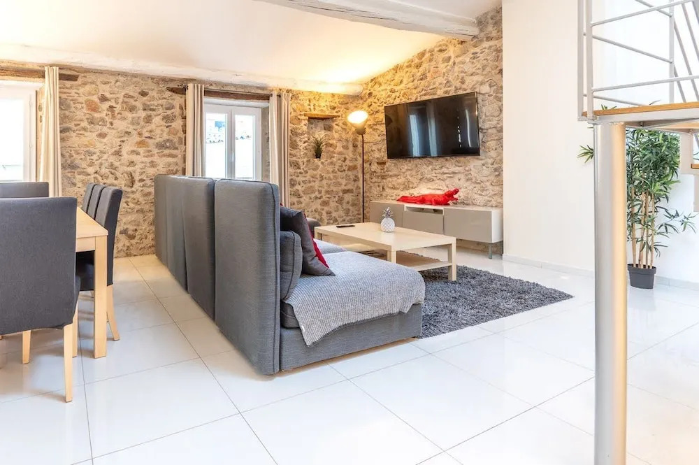 Nice Two Bedroom Suquet