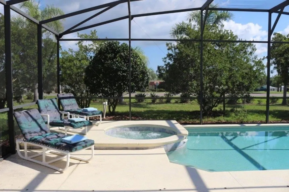 Glenbrook 1939 - Seven Bedroom Villa with Private Pool