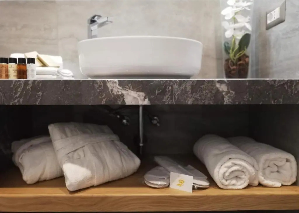 Roman Holidays Boutique Hotel
