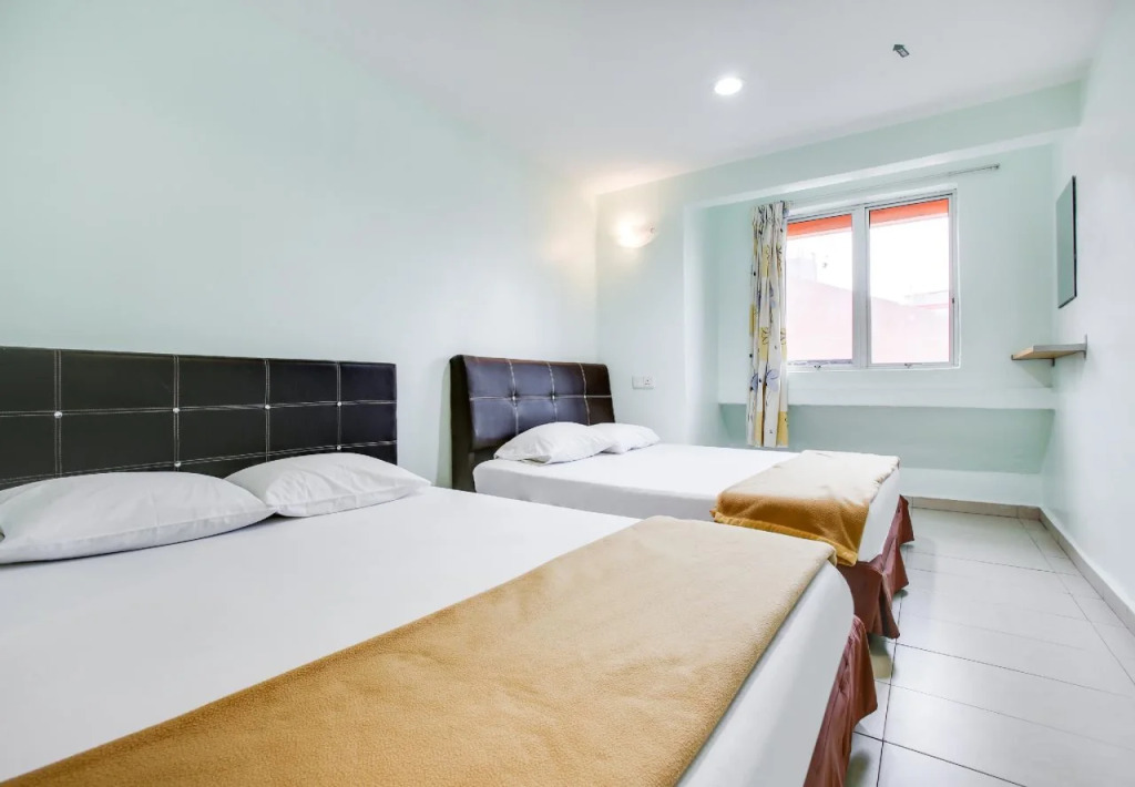 Hotel Sixty Six