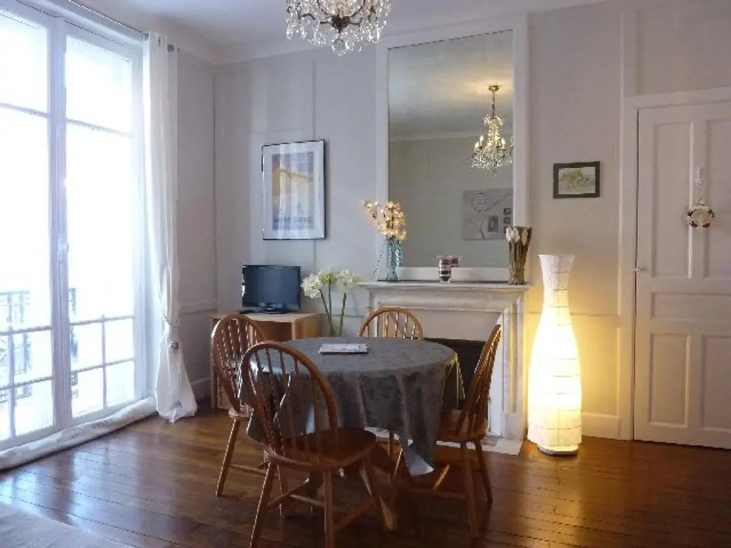 Appartement Mont-Dore, 1 pièce, 4 personnes - FR-1-608-38