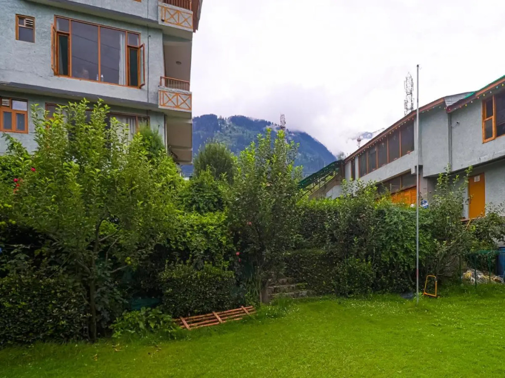 The Byke Neelkanth Manali