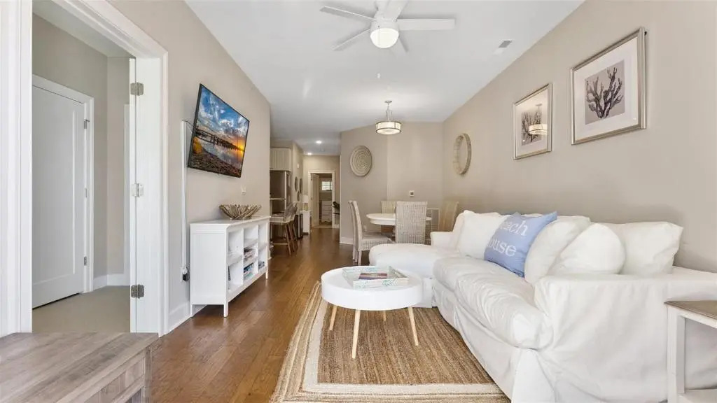 Residence 103S At The Sandcastle Condominiums