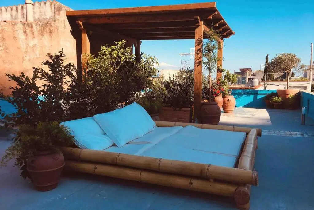 Terrazzo Esclusivo Con Zona Solarium Da 200 Mq