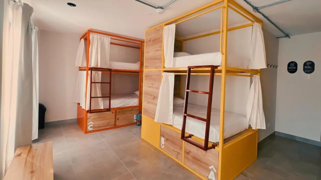 Viajero Huacachina Hostel