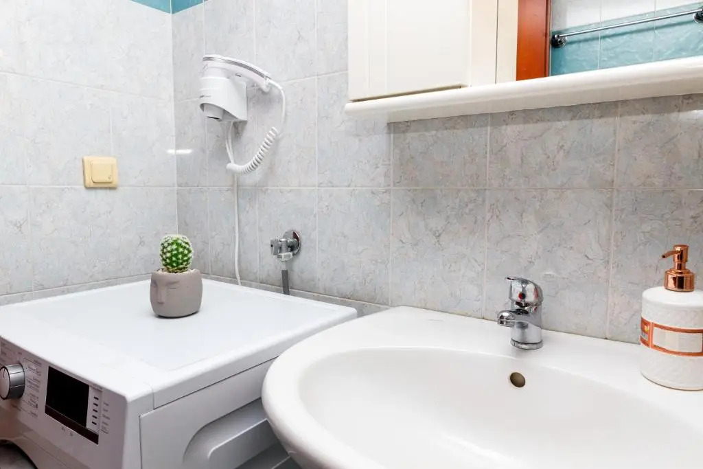 Blaze Studios & Apartments