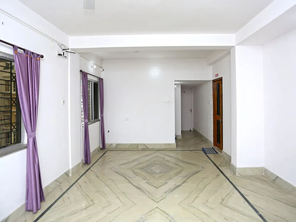 OYO Flagship 9980 Violet Guest House