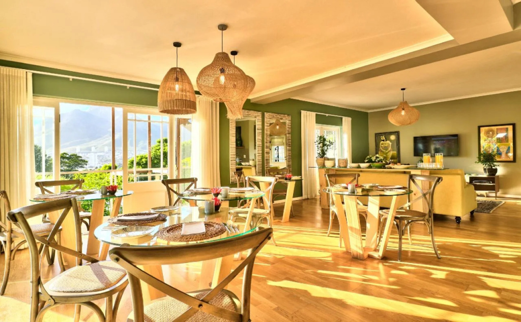 Devonport House - Constantia