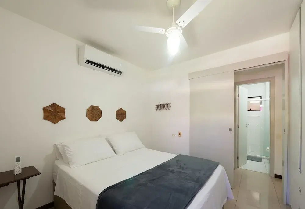 Condominium With Gym and Pool in Guarajuba - Camacari GSH
