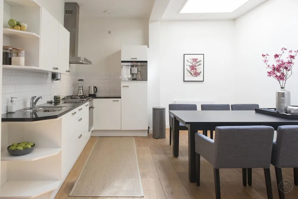 Stylish Canal House