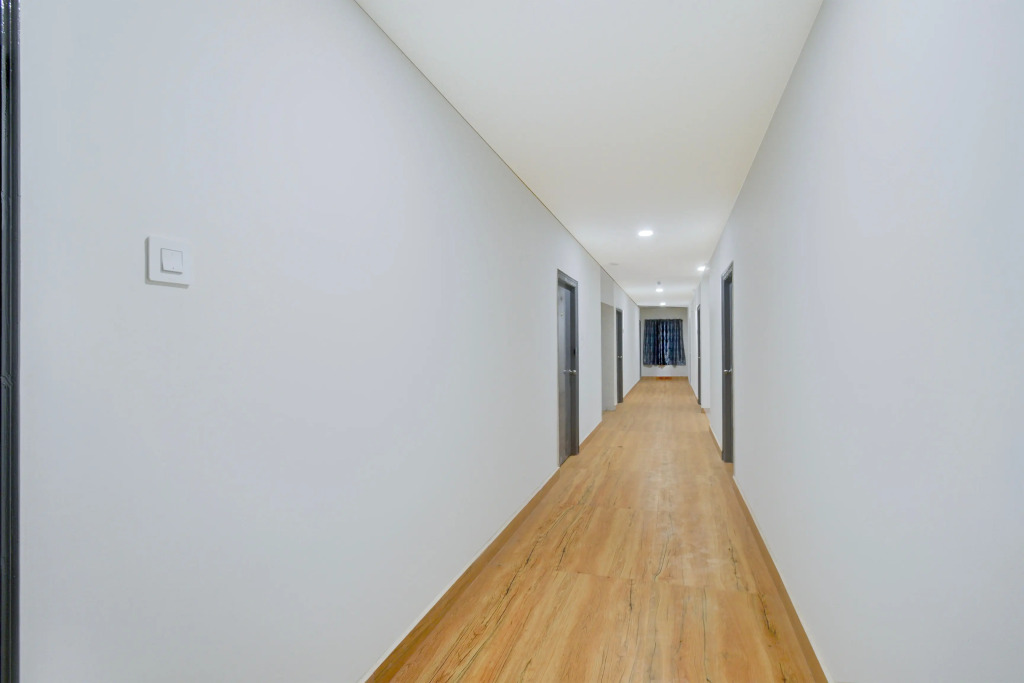 Super Townhouse Vanasthalipuram Near Deer National Park