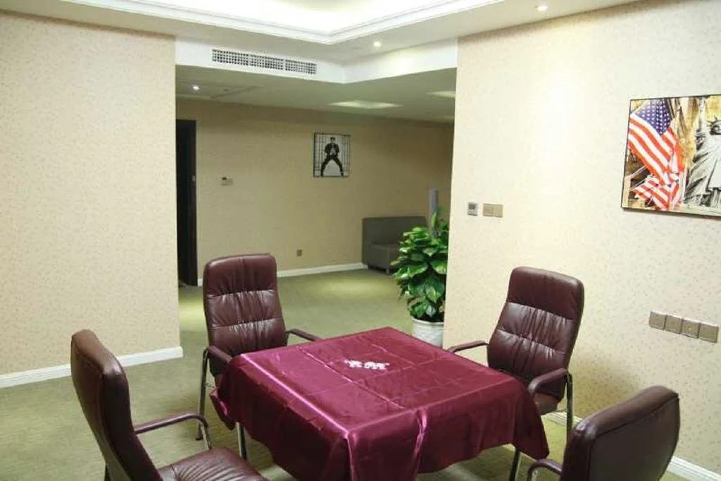 Jiashan Hollywood Hotel