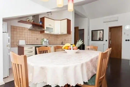 Apartments Slavica 562