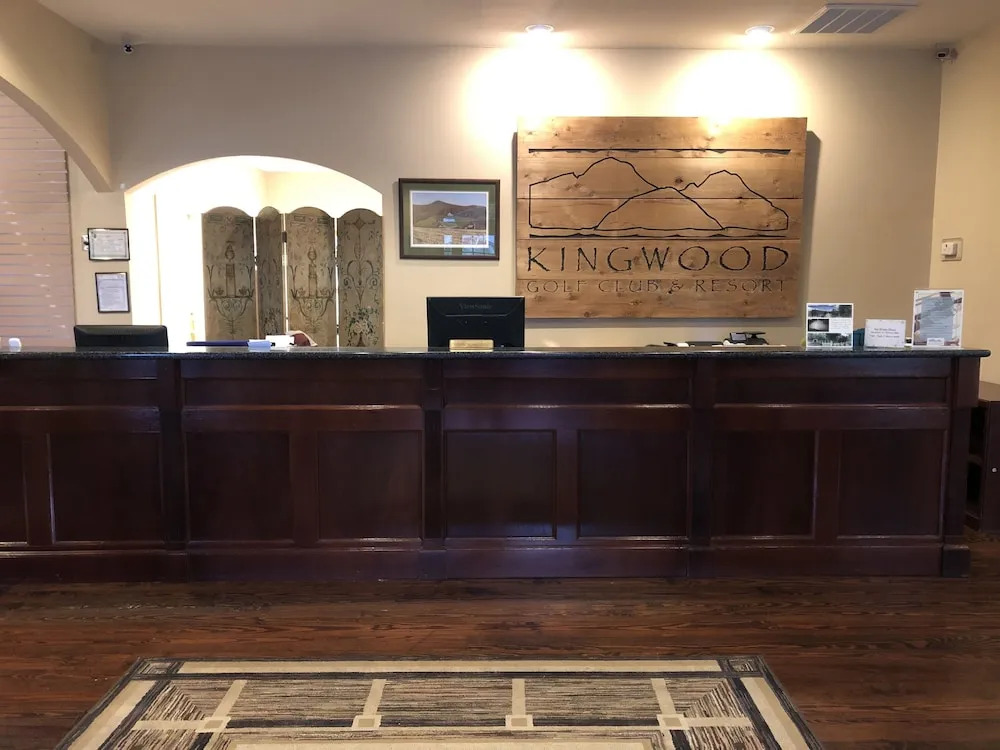 Kingwood Resort & Golf Club