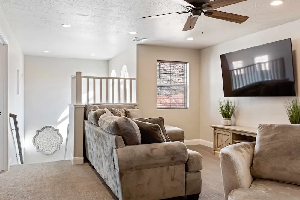 Escondido Cove by RedAwning