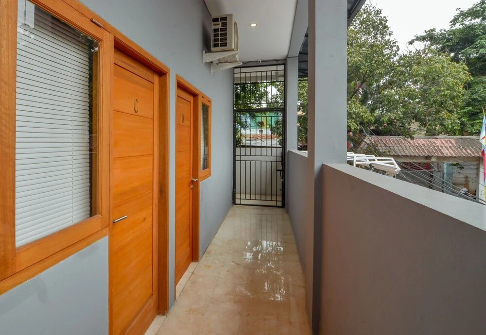 ZEN Rooms Basic Meruya Selatan