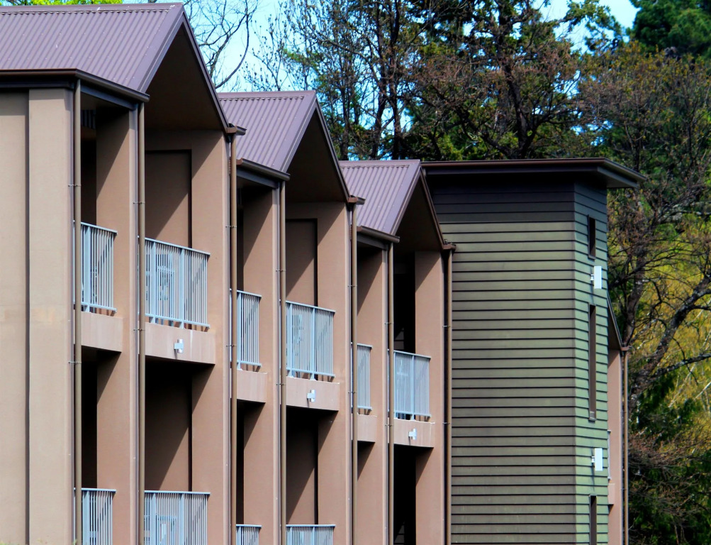 Clear Ridge Apartments