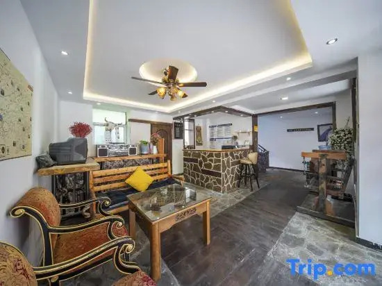 Mushan Bieshe · Travel Tranquil Boutique Stay (Siguniang Mountain)