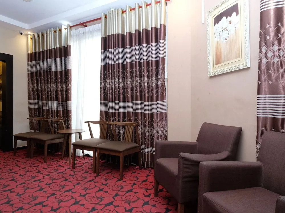 Diamond Hotel