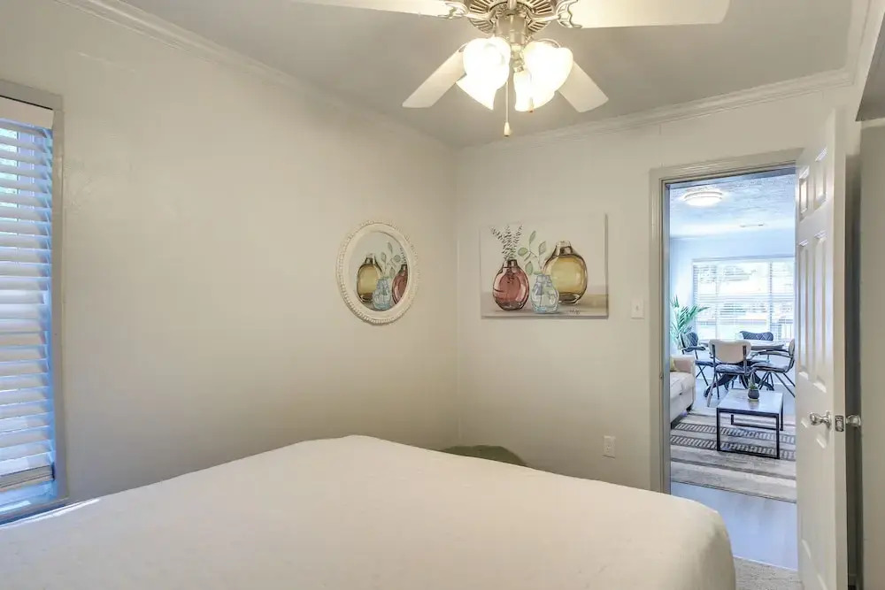Lakefront Escape w/ Boat Docks in Hot Springs!