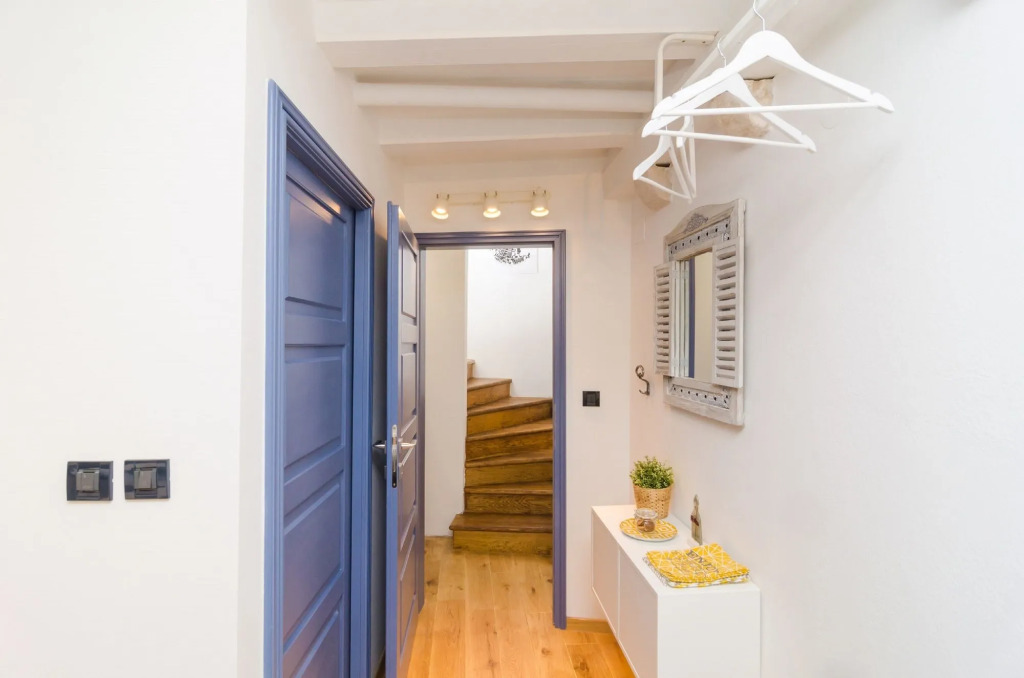 ART HOME ARTHUR by DuHomes
