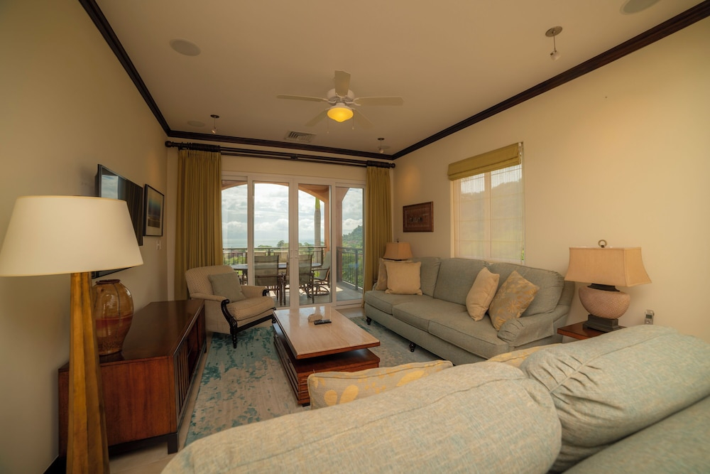 Altavista 2C 3 bdr Ocean View in Los Suenos