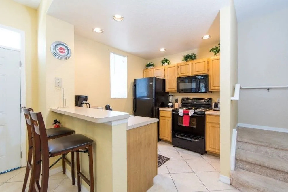Apartment & Town Homes Close to Disney