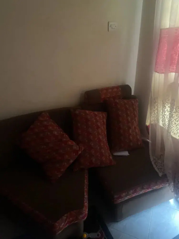 Room in Guest Room - Single Bedroom & Sitting Room