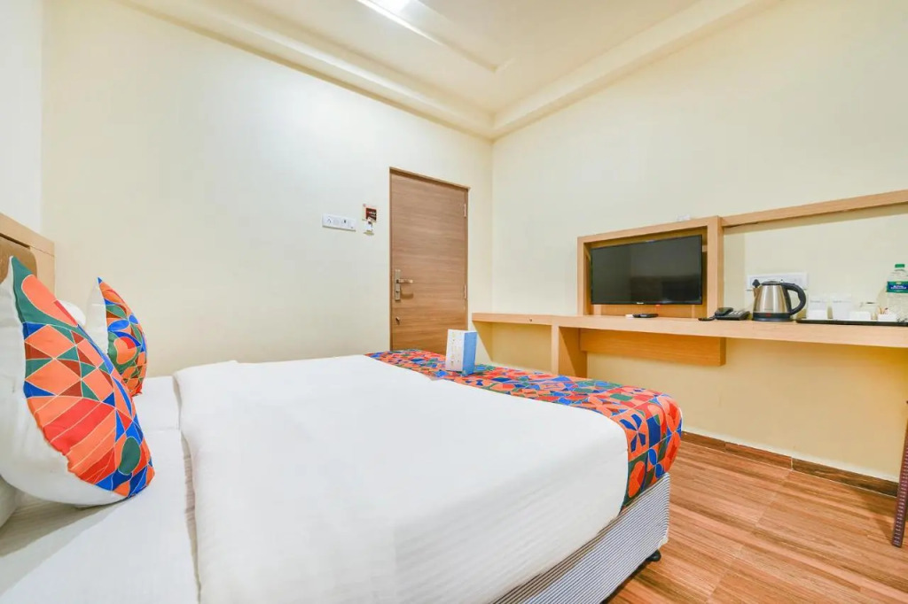 Nestlay Rooms Vanagaram