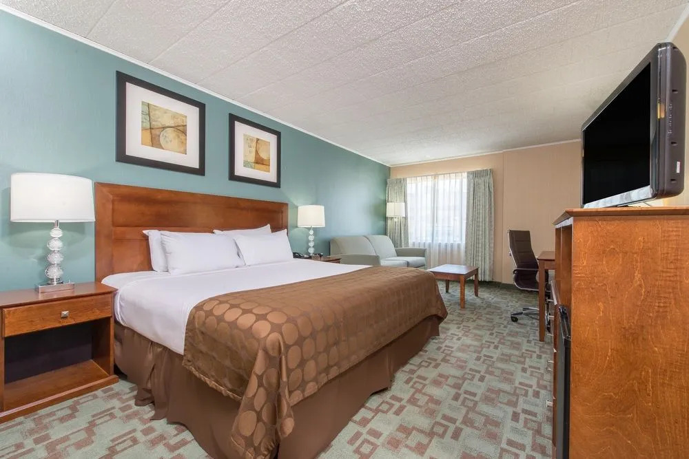Ramada Vineland