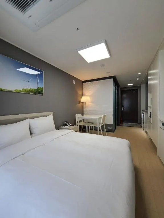 Risen Ocean Park Hotel