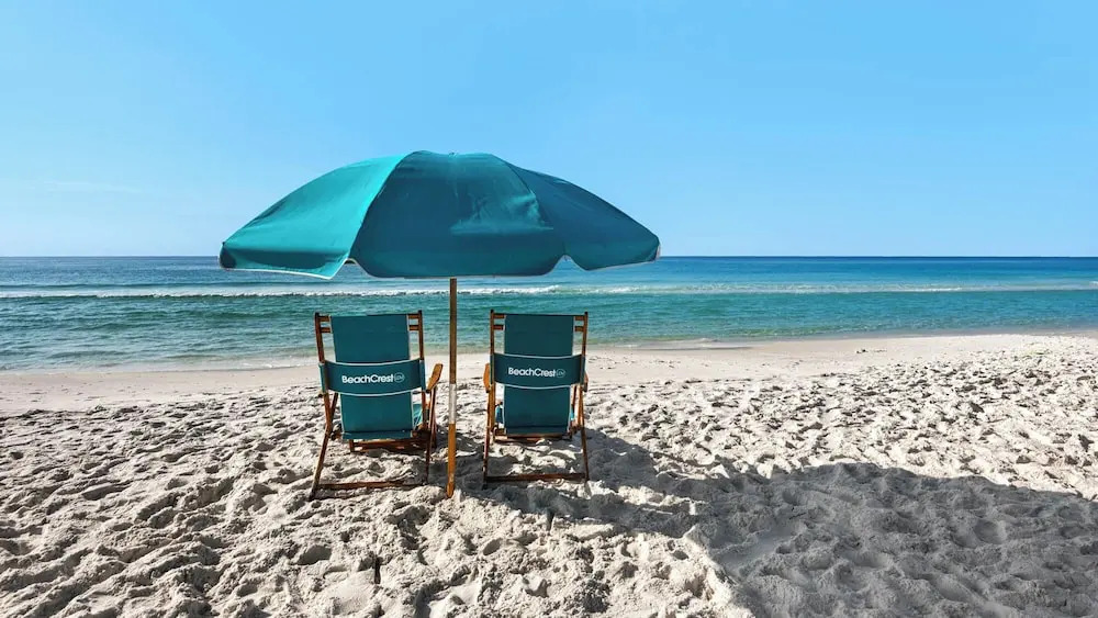 12th-floor Gulf Views w/ Private Beach + Free Tickets: Dolphin Cruise & More