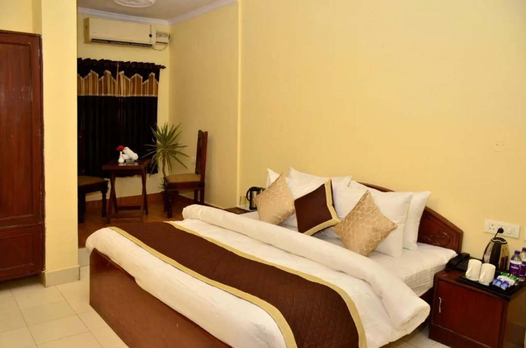 Mahal Rajwada Resort