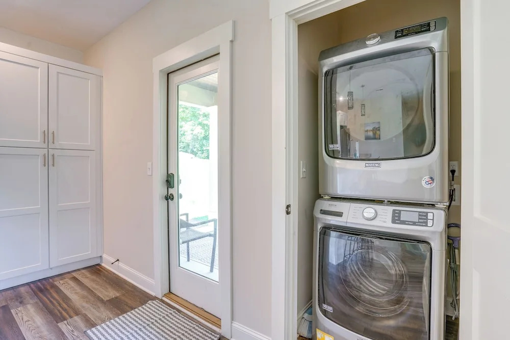 Wooded Escape w/ Beautiful Backyard + Mtn Views!
