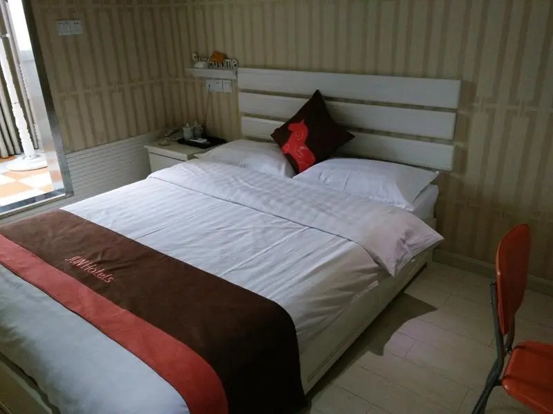Jun Hotel Jiangsu Suqian Shuyang County Hospital of TCM