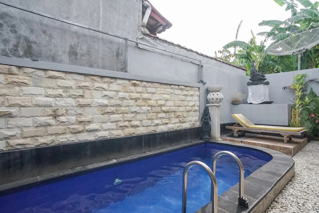 Gedhong Hostel