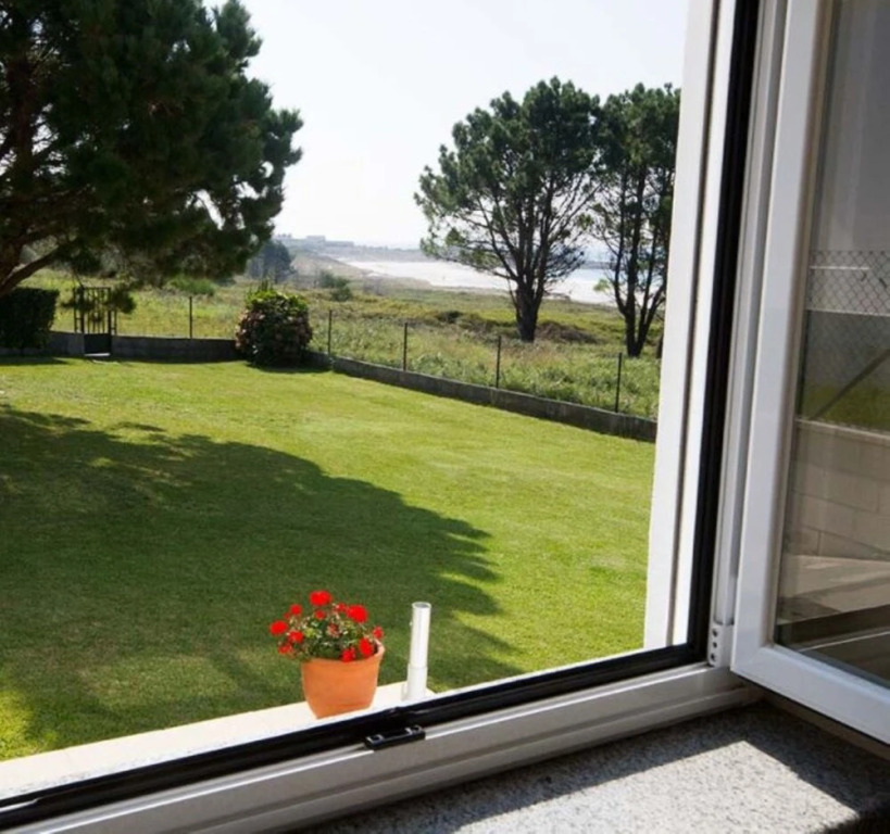 106402 - Apartment in Lariño