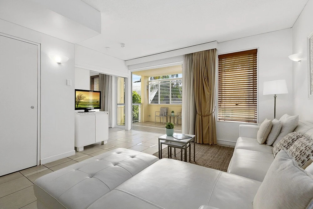 Hastings Street Unit Across Road From Beach Unit 524 32 Hastings Street