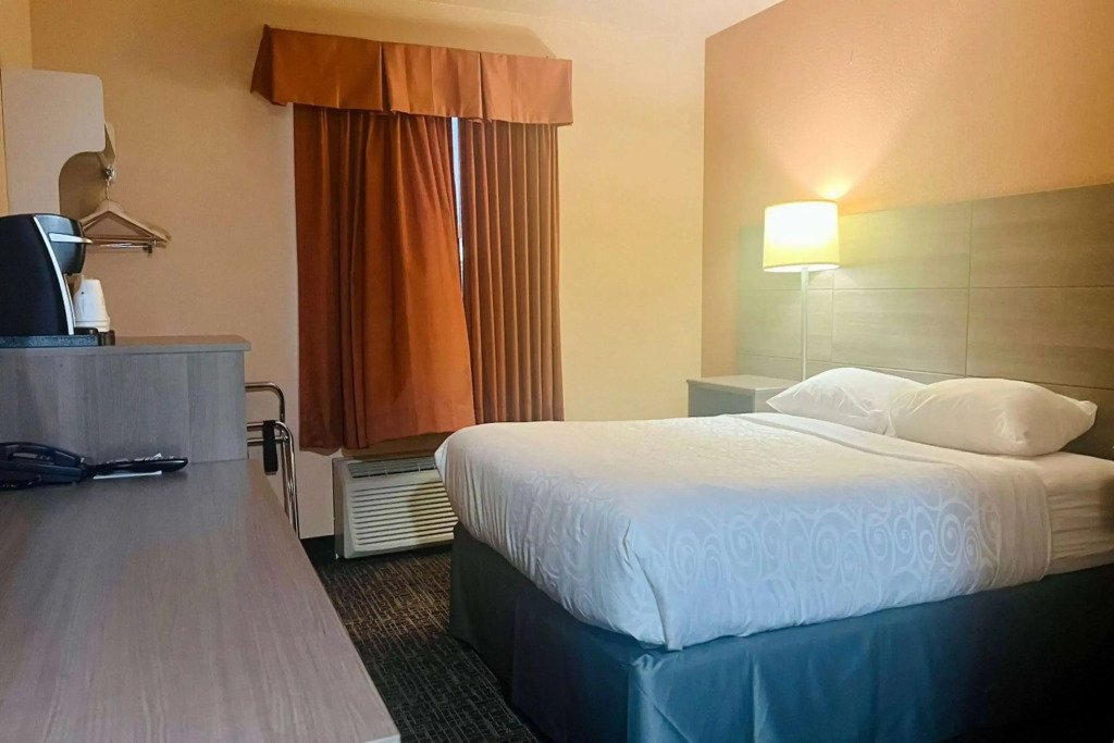 Ramada by Wyndham Cranbrook