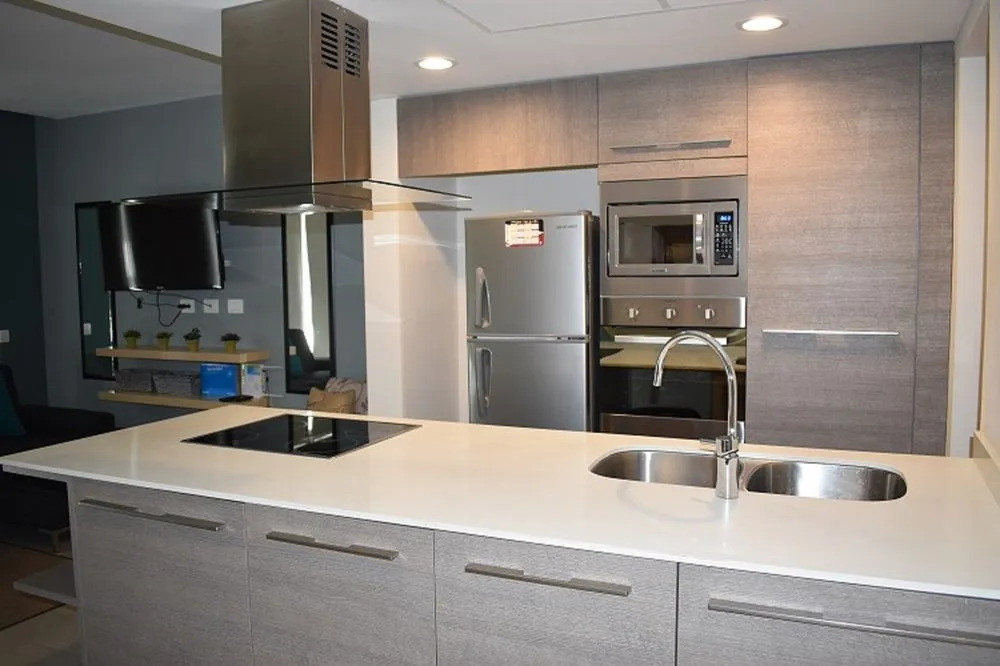 Estudio con alberca by Project 4 life