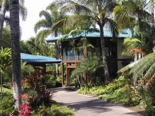 Hawaiian Oasis Bed & Breakfast